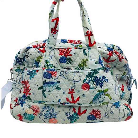 Vera Bradley Large Tote Grand Traveler Weekend Bag in "Anchors Aweigh" Pattern - Picture 1 of 11